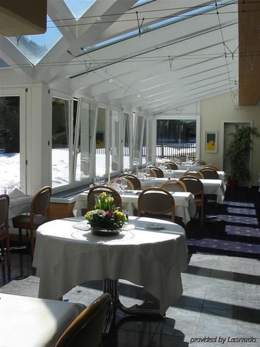 Cresta Sun Otel Ostrava Restoran fotoğraf